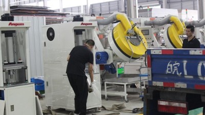為安徽寧國(guó)汽車橡膠減震客戶 成功交付襯套自動(dòng)縮徑機(jī)